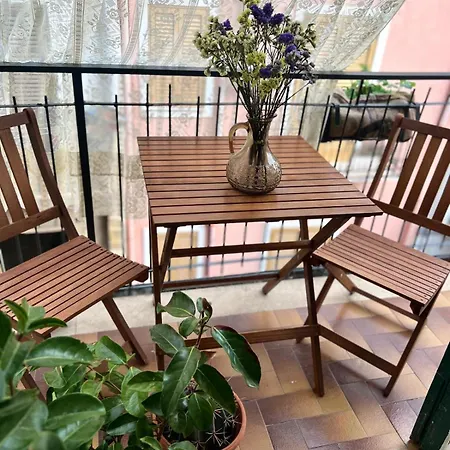 Sarmento Balcony *