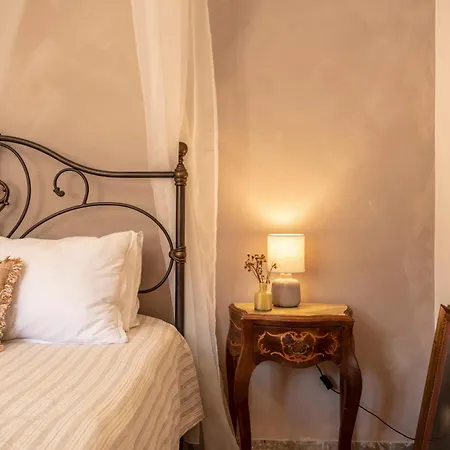 Sarmento Balcony Carini