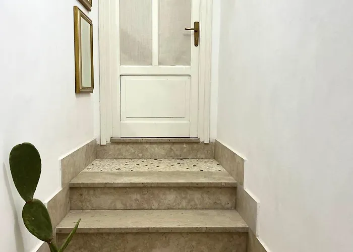 Sarmento Balcony *